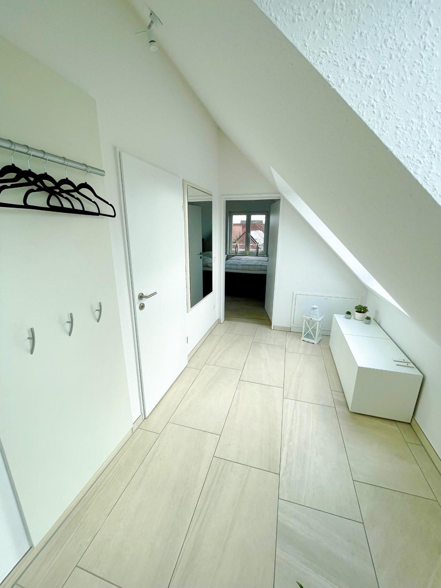 Ahaus: Stadtoase Mit Terrasse & Privater Garage Apartment