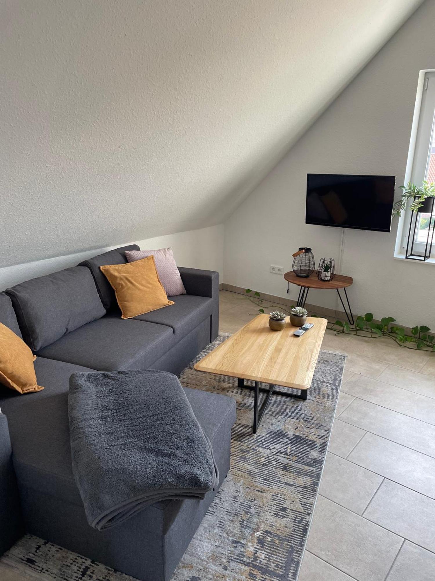 Apartment Ahaus: Stadtoase Mit Terrasse & Privater Garage Ahaus